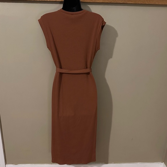 Rust Dress - Picture 5 of 7
